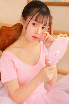 女士私密高级会所按摩精油
